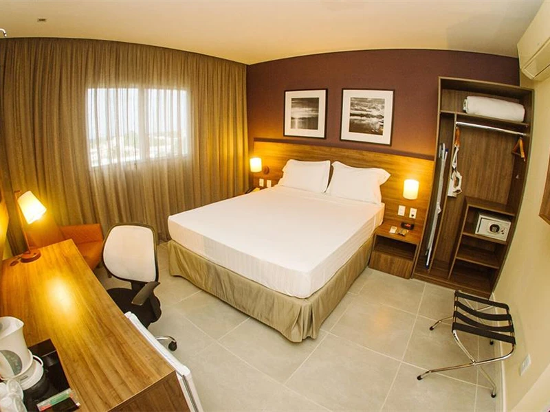 Economico-Queen_03-1